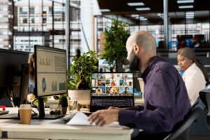 Hybrid Workplace Solutions for 2025